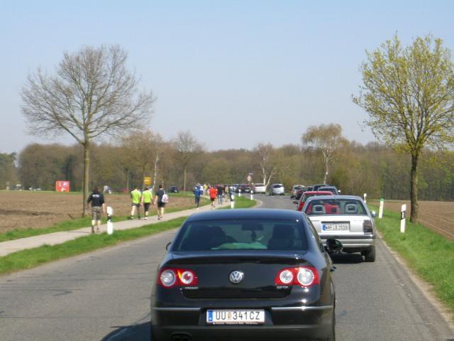 11:30 Die die Fahrer haben laufen