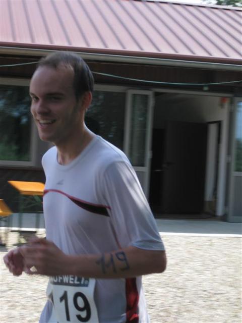 Benny läuft vorbei